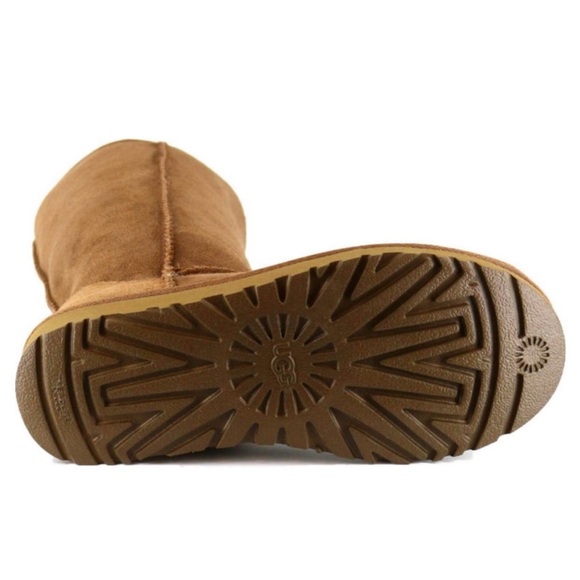 Ugg Women's Classic Tall Il Boot Chestnut Size 8 - Picture 4 of 11